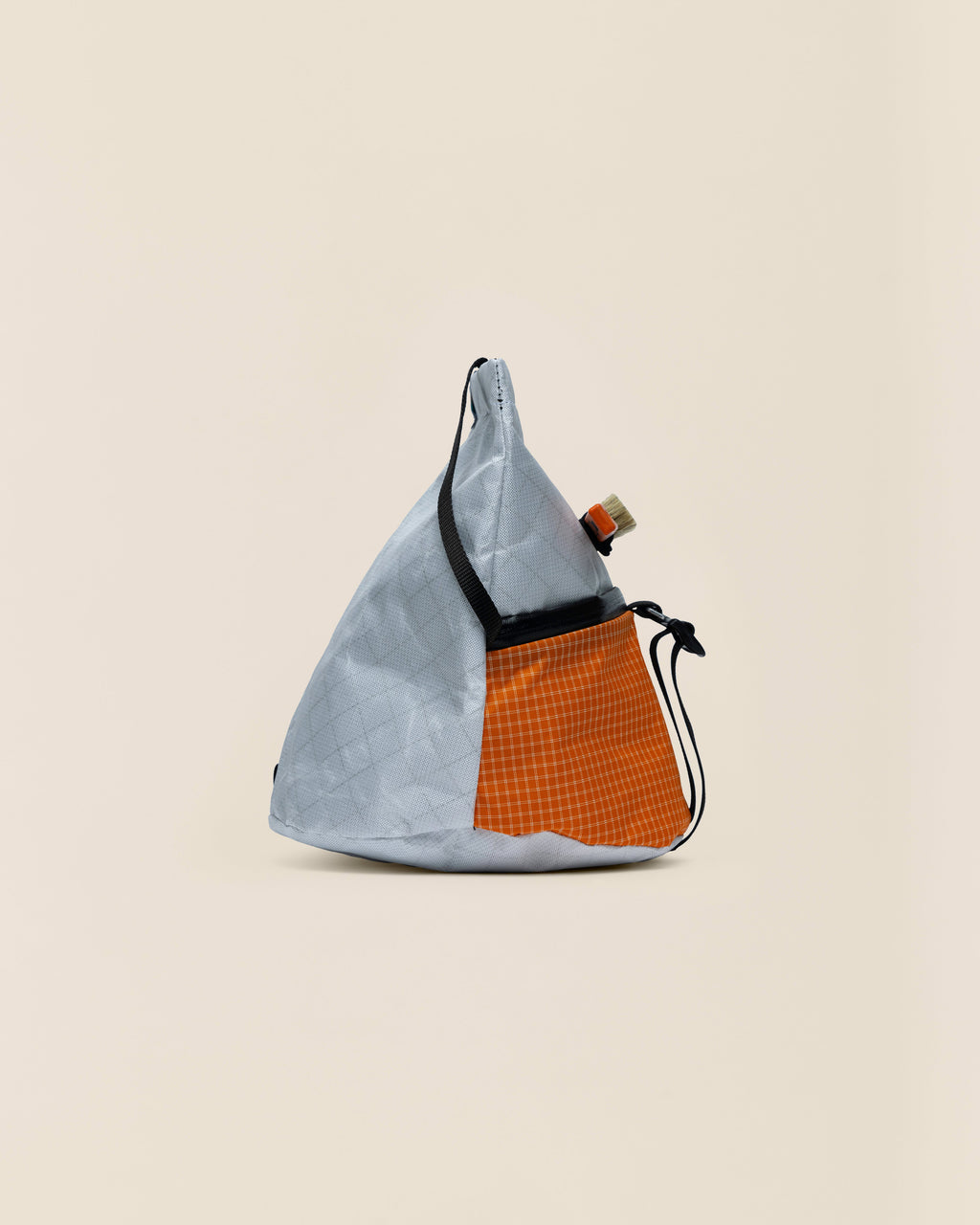 Magnetic Brush Bucket