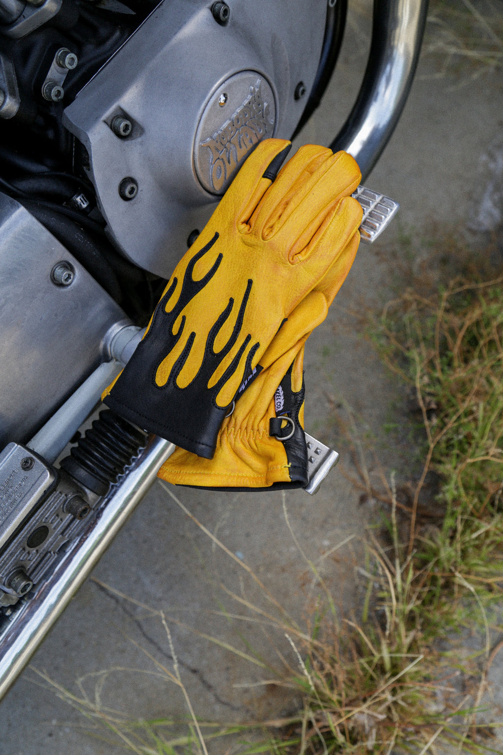 Black Flame Yellow Gloves